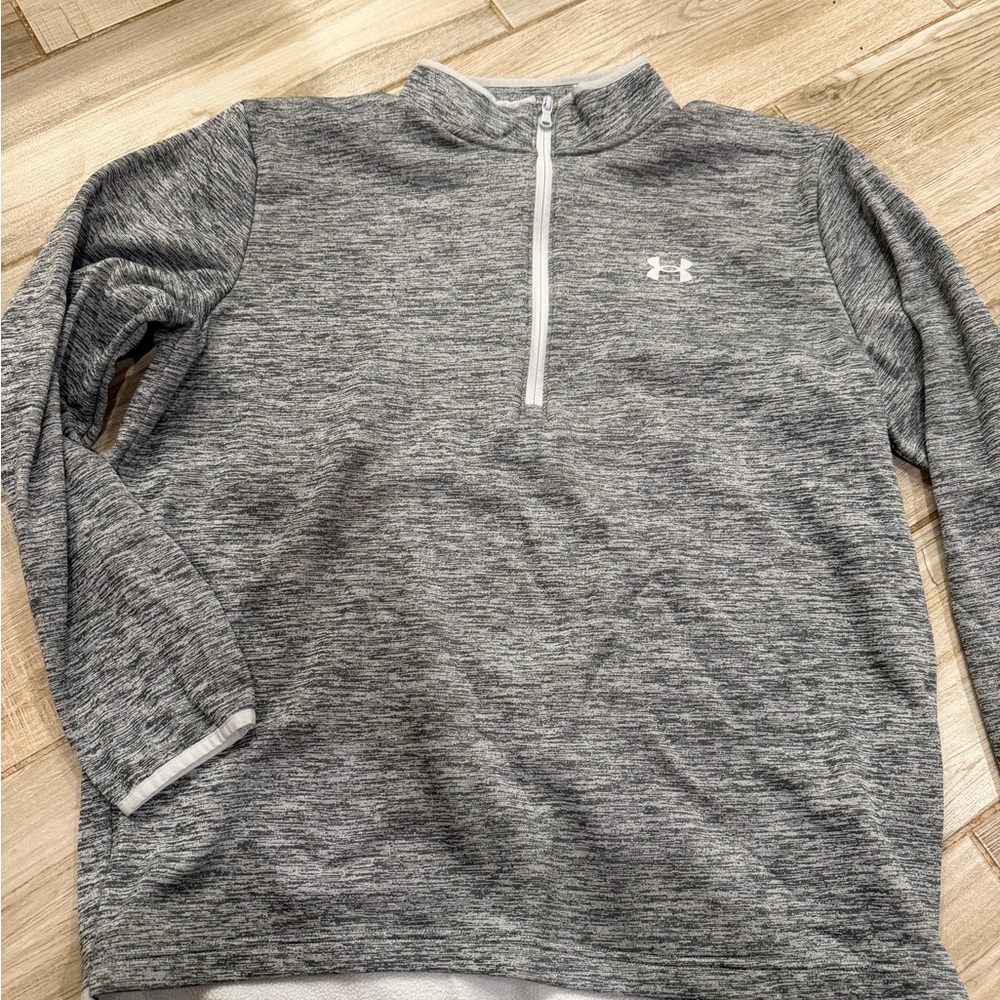 Under Armour Heathered Gray Pullover
